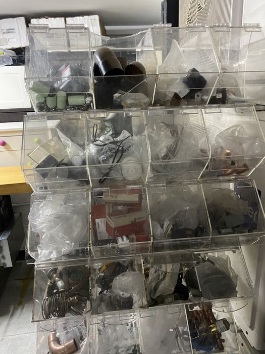 Estantaria Wurth e material refrigeracao