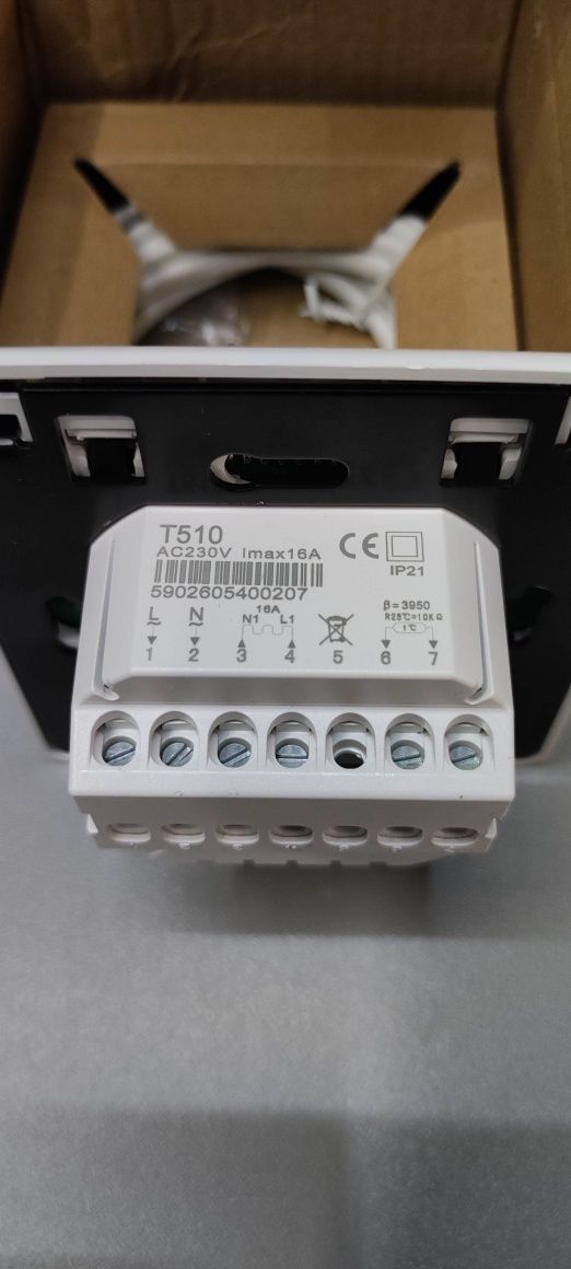 Warmtec T510, sterownik regulator temperatury z WiFi do maty grzejnej