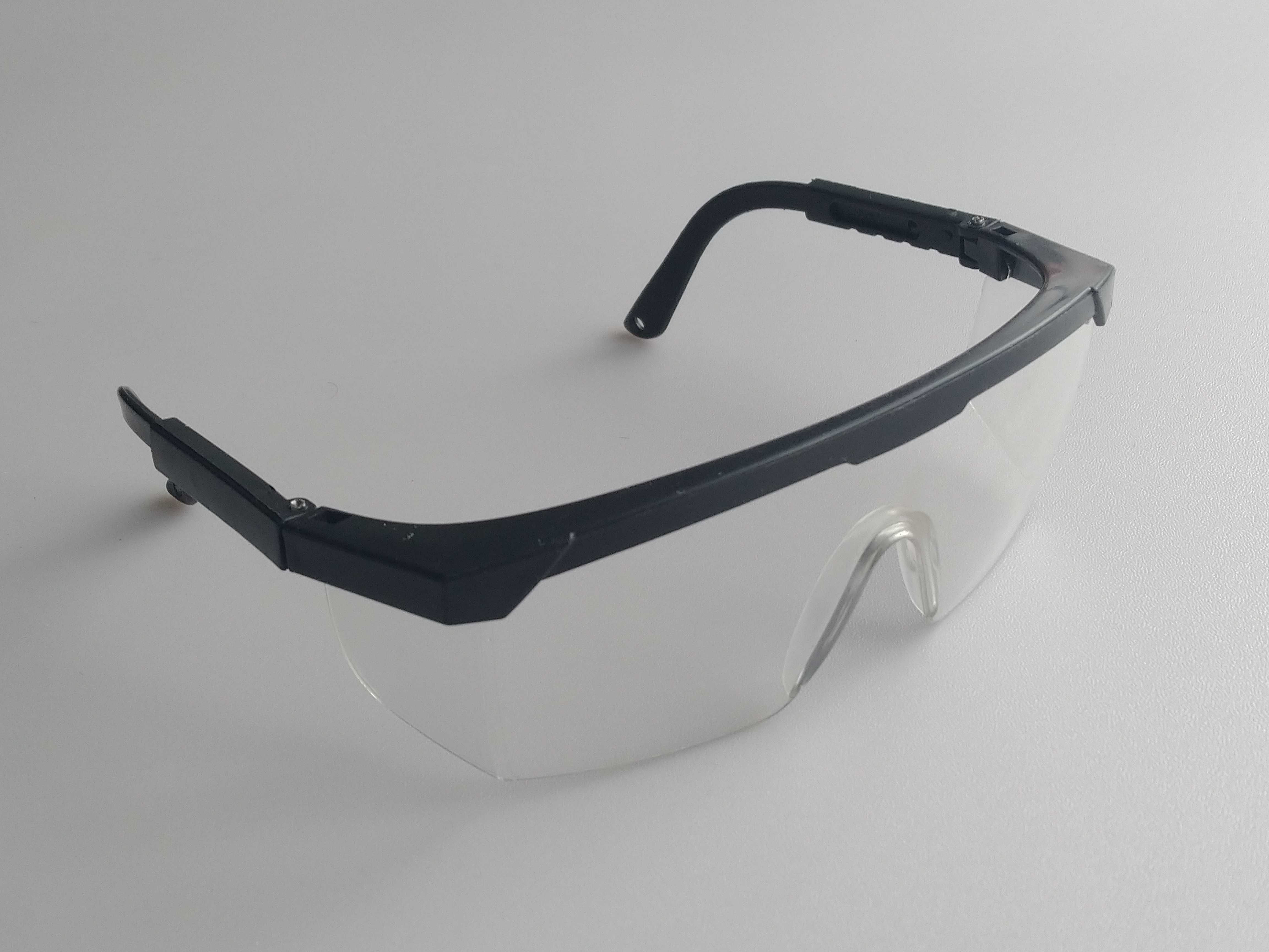 Захисні окуляри прозорі пластикові