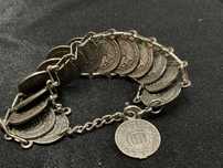 Pulseira vintage 23 cm decoração moedas