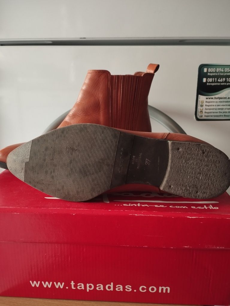 Botas castanhas em pele - Tapadas