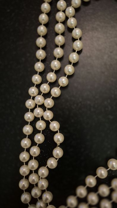 Намисто з штучних перлин
