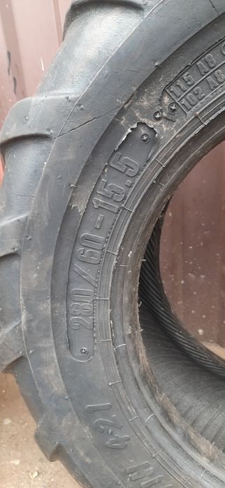 Opony 280/60-15,5