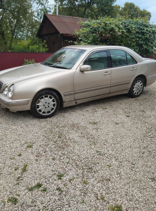 Продам мерса w210, 2.2 дизель
