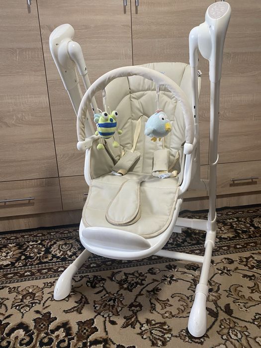 Стільчик для годування від 0-2 років