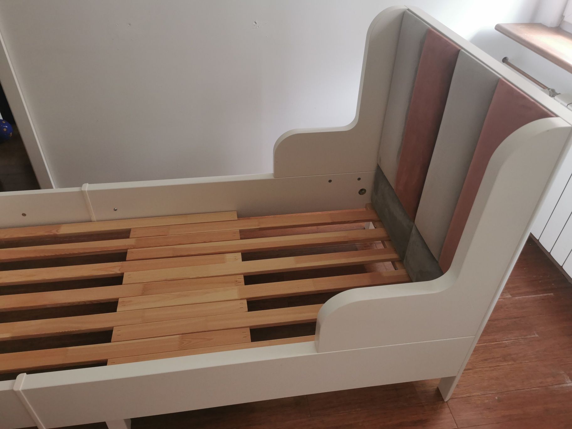 Łóżko Busunge Ikea 80x200