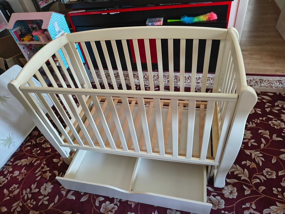 Berço bege para bebe 0-5 anos