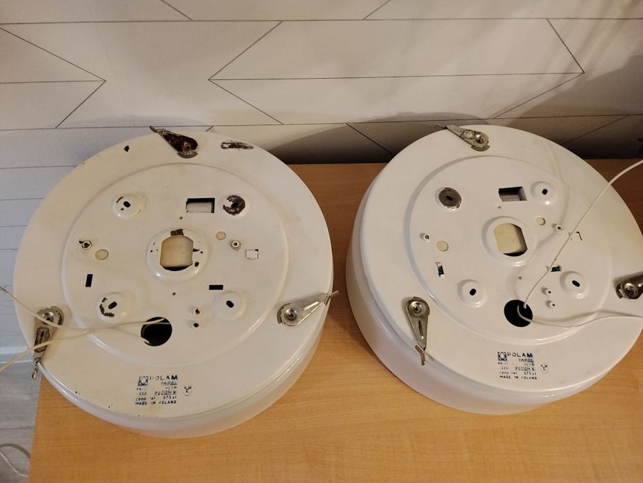 Duże plafony z czasów PRL POLAM-FAREL PK-122/1,