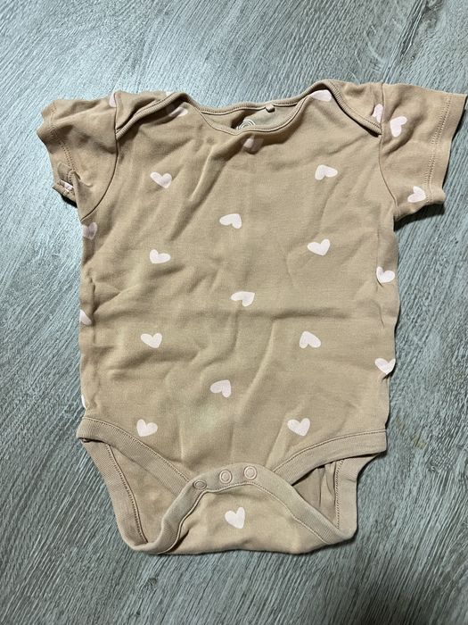 Віддам БЕЗКОштовно дитячі речі