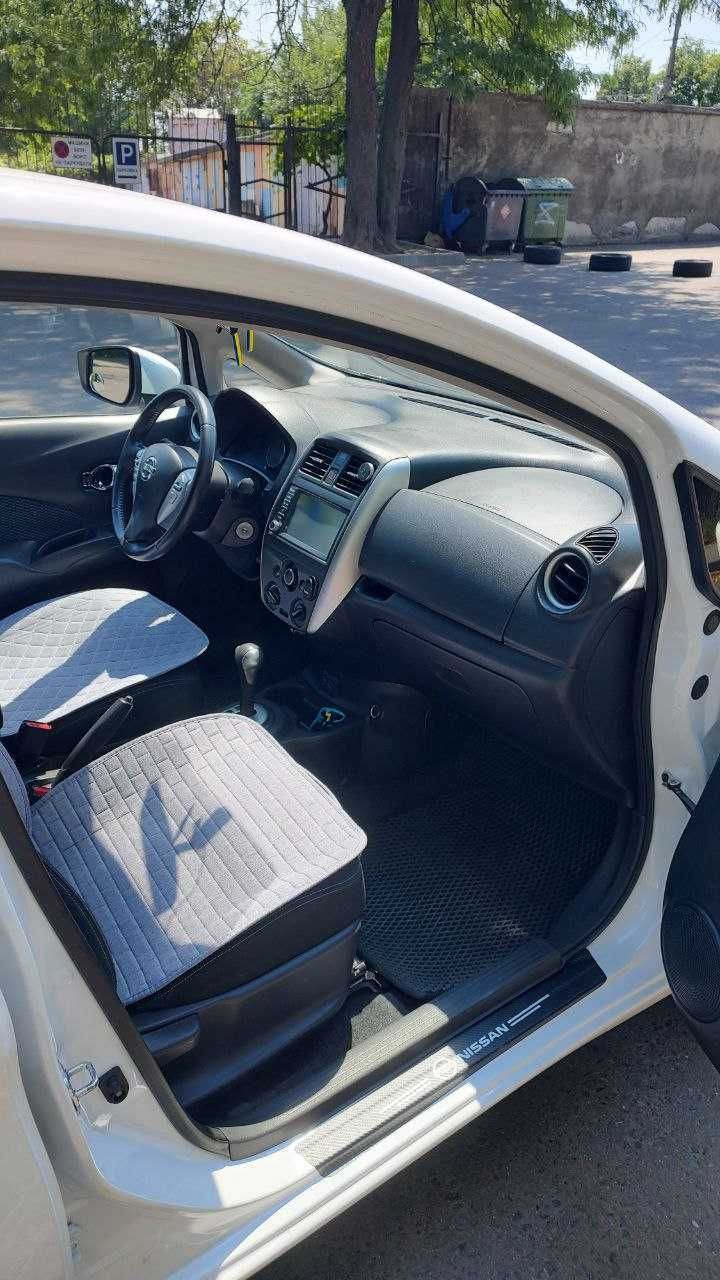 Nissan Versa Note 2019