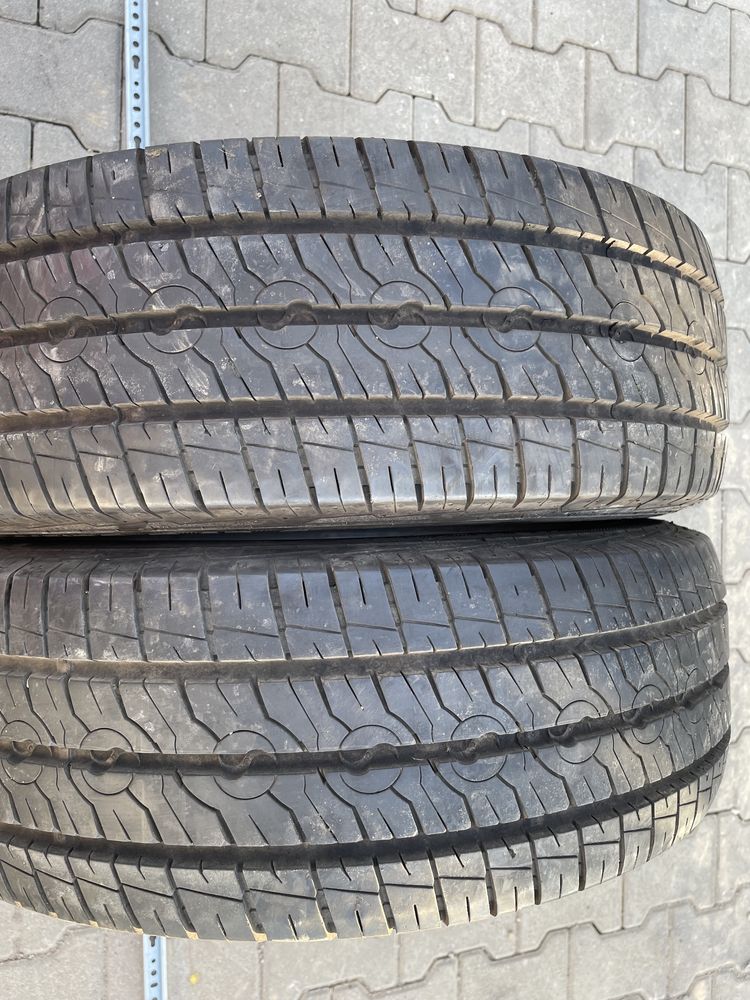 Opony 215/70R15C Semperit Lato