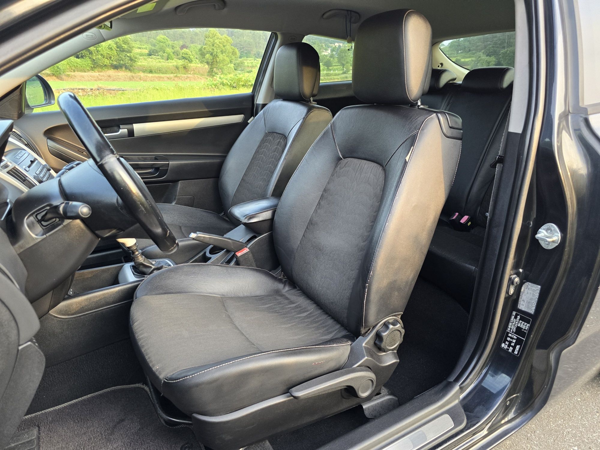 Kia Ceed Scoupe 1.6 CRDI Nacional