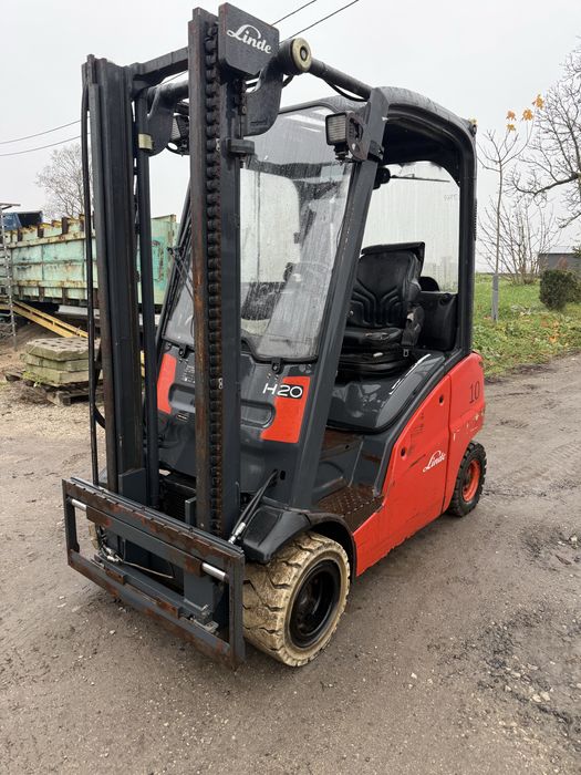 Wozek widłowy Linde H20 T 2015 rok kabina