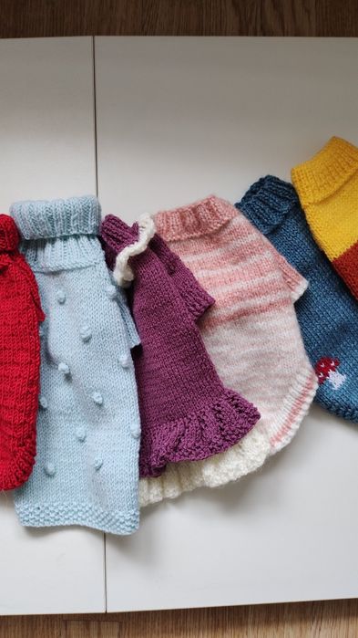 Одяг для собак . Светр для собаки