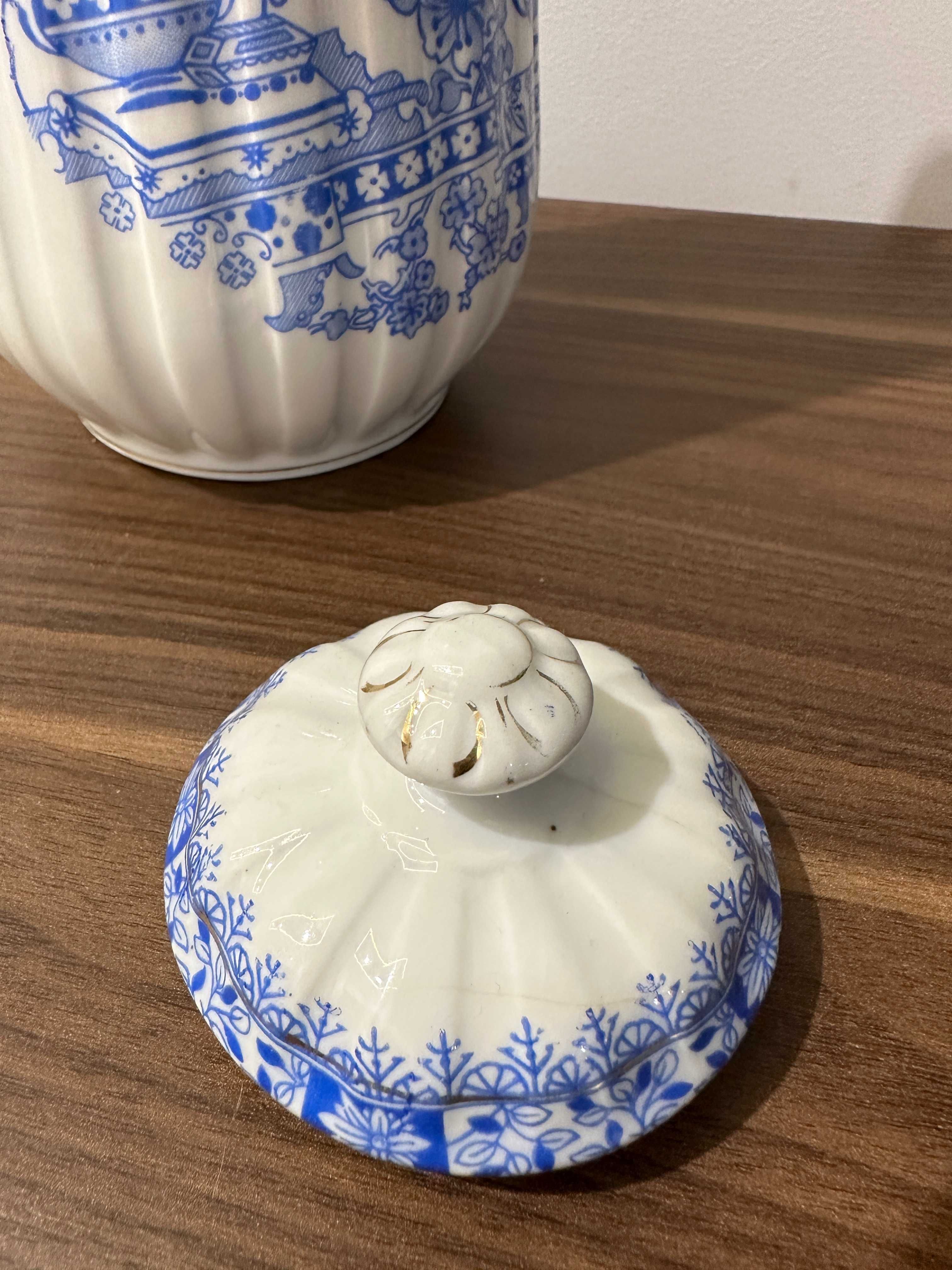 Dzbanek China Blue porcelanowy - fajny stan