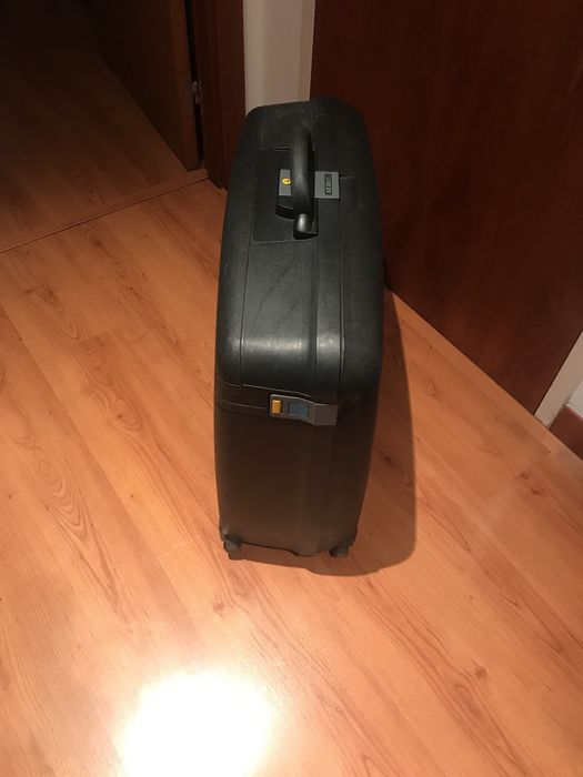 Delsey tamanho grande