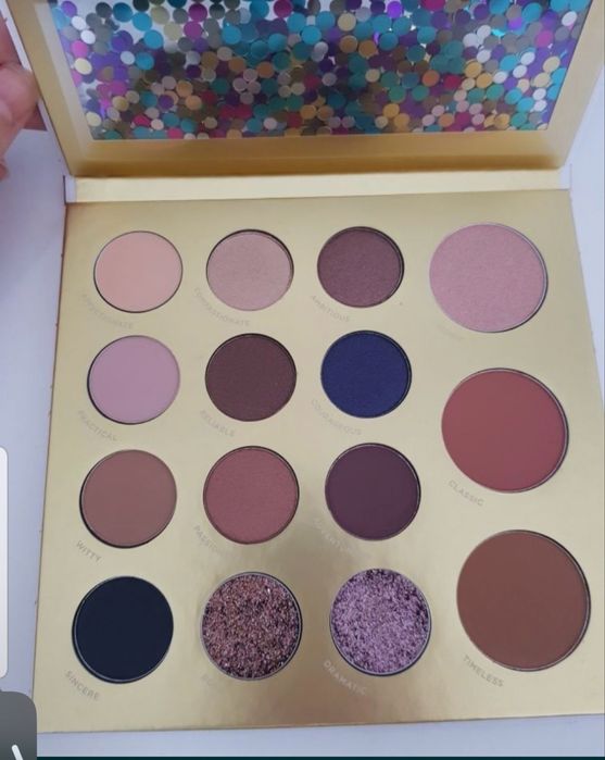 Zestaw palet markowych