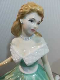 Prezent. Porcelanowa figurka Royal Doulton.