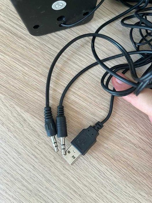 Colunas Home Cinema USB BS200 (Baixo Ajustável)