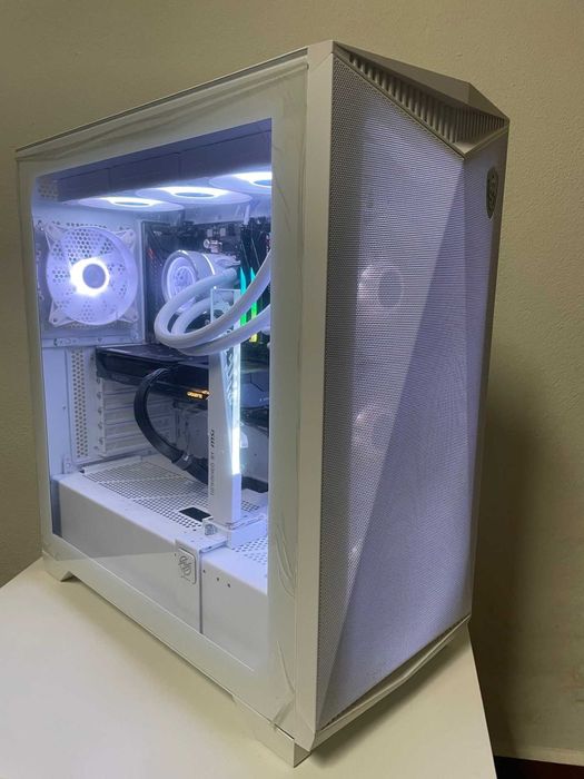 PC GAMING / Ryzen 5 7600X / RX 9060XT / 32GB Ram  / SSD 1TB C/Garantia