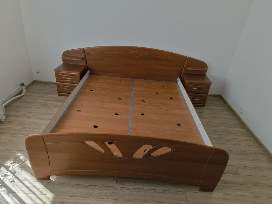 Łóżko drewniane 160x200 + 2 szafki nocne gratis