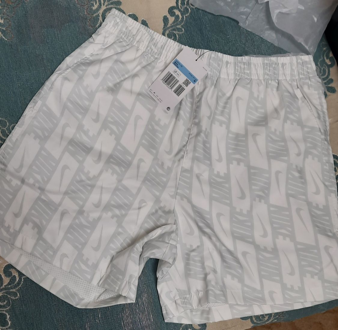 Шорти Nike Repeat Woven Flow Short (Оригінал