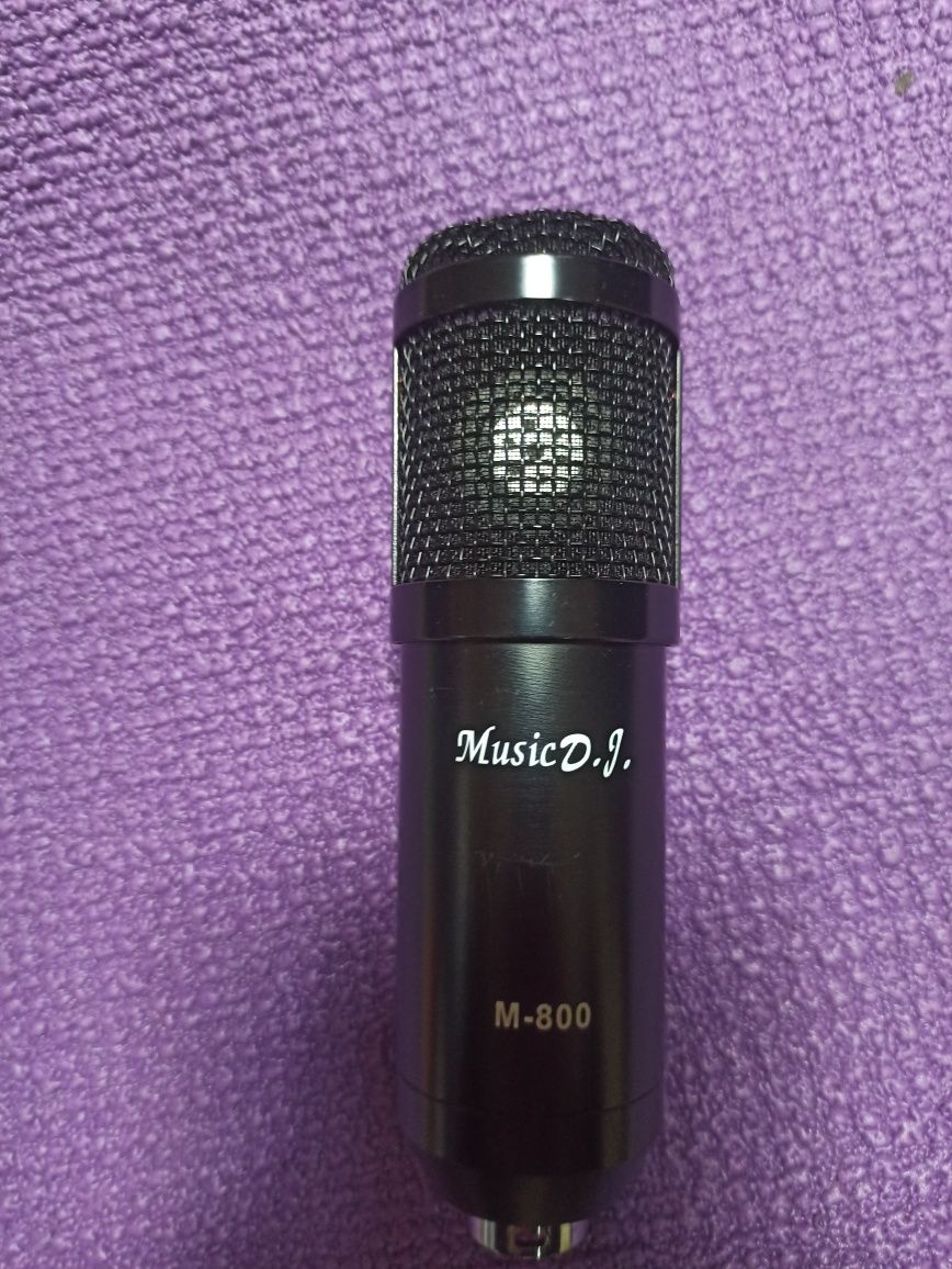Конденсаторный микрофон Music D.J. M800