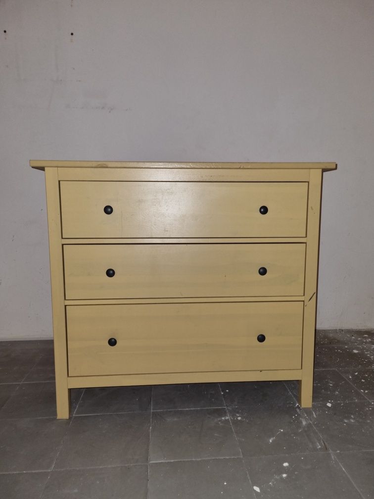 Comoda IKEA Hemnes