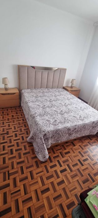 Cama de casal novo