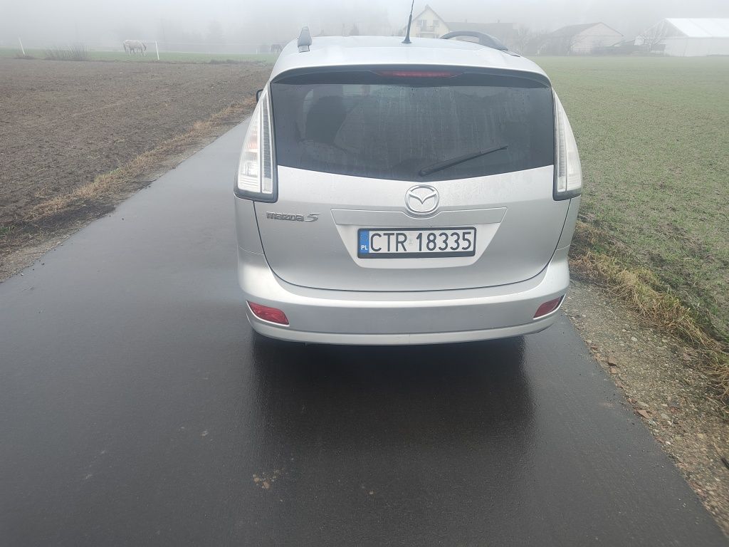 Mazda 5 bogate wyposażenie