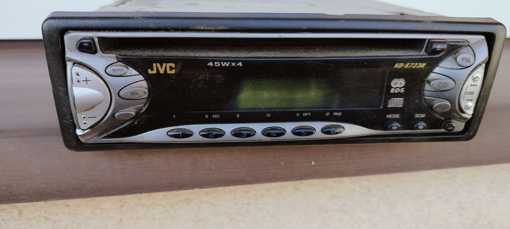 Radio samochodowe JVC