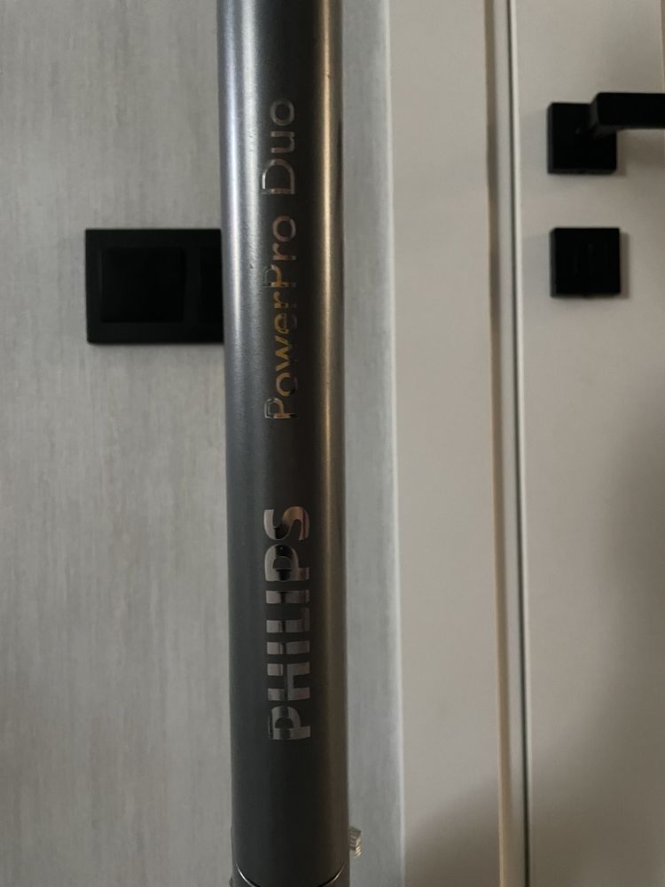Аккумуляторный пылесос PHILIPS PowerPro Duo срочно