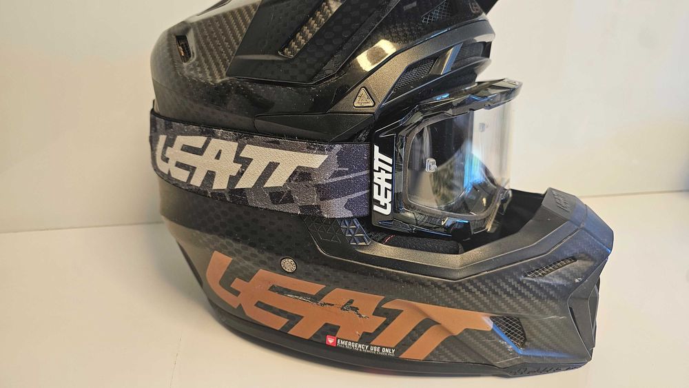 Kask Enduro Cross Leatt 9.5 Carbon roz L + 2 pary googli nowe szybki)