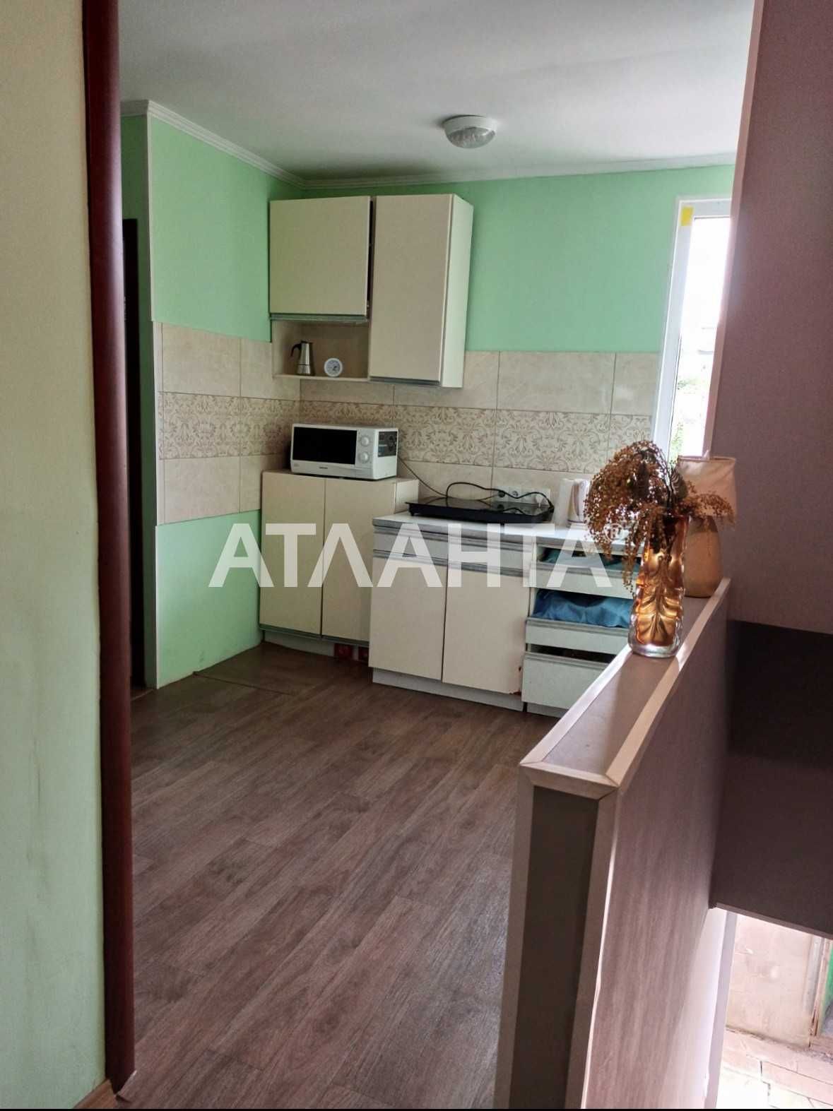 1 ком квартира 38 кв.м и 10 кухня