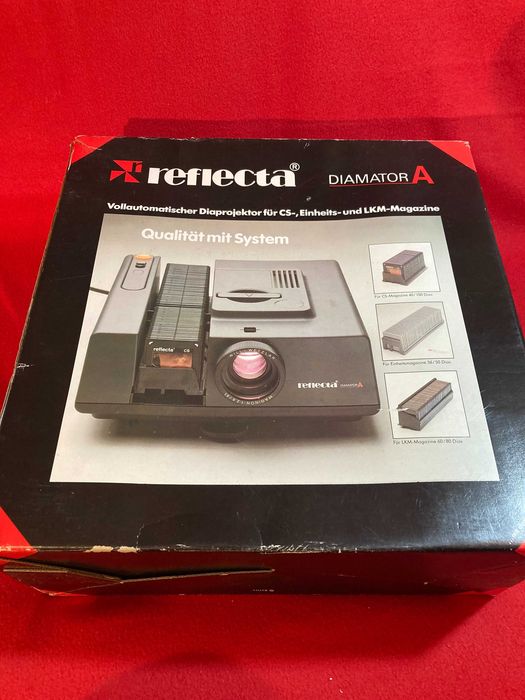 Projetor de slides REFLECTA