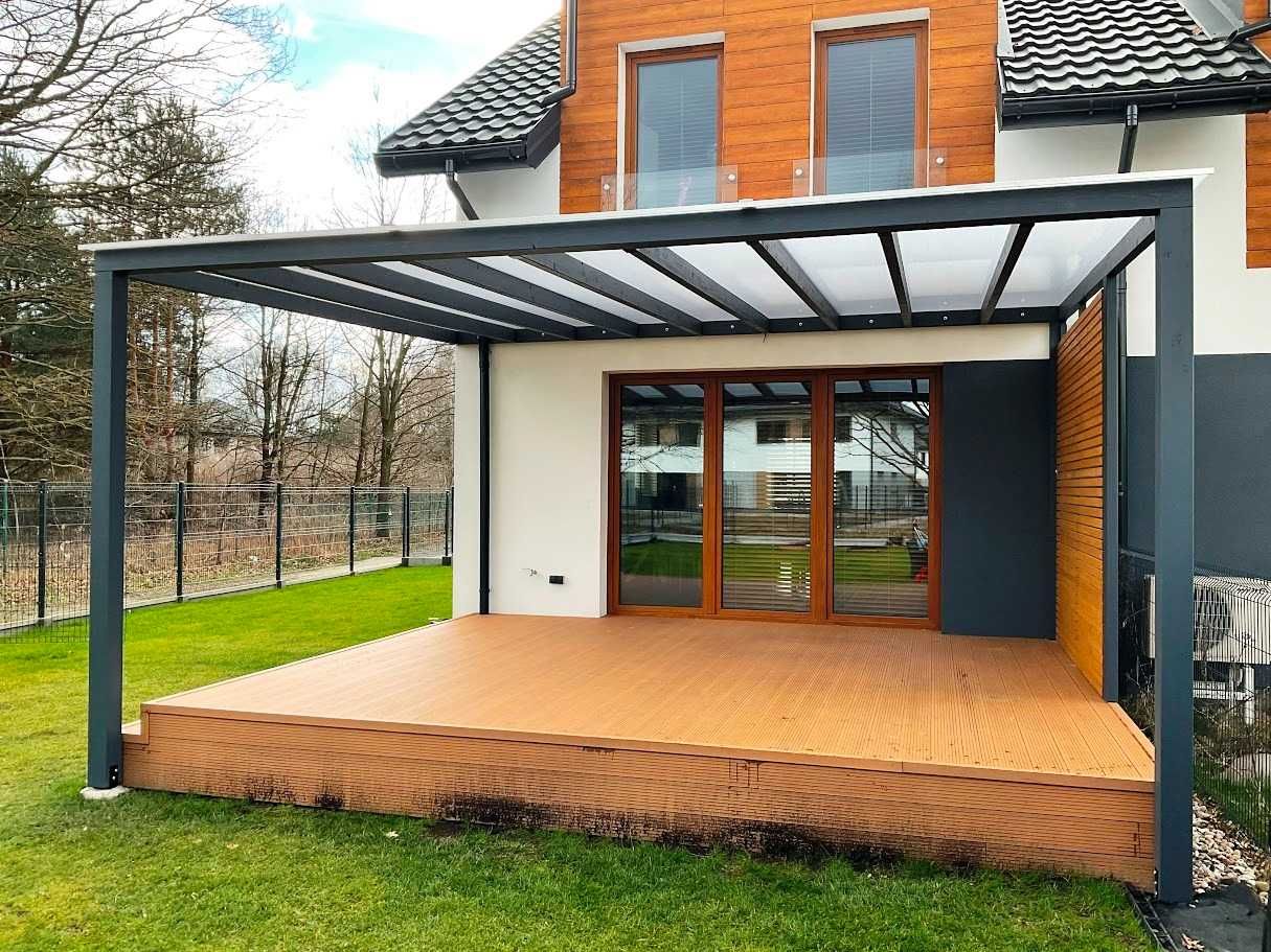 pergola z drewna klejonego BSH, zadaszenie tarasu, poliwęglan
