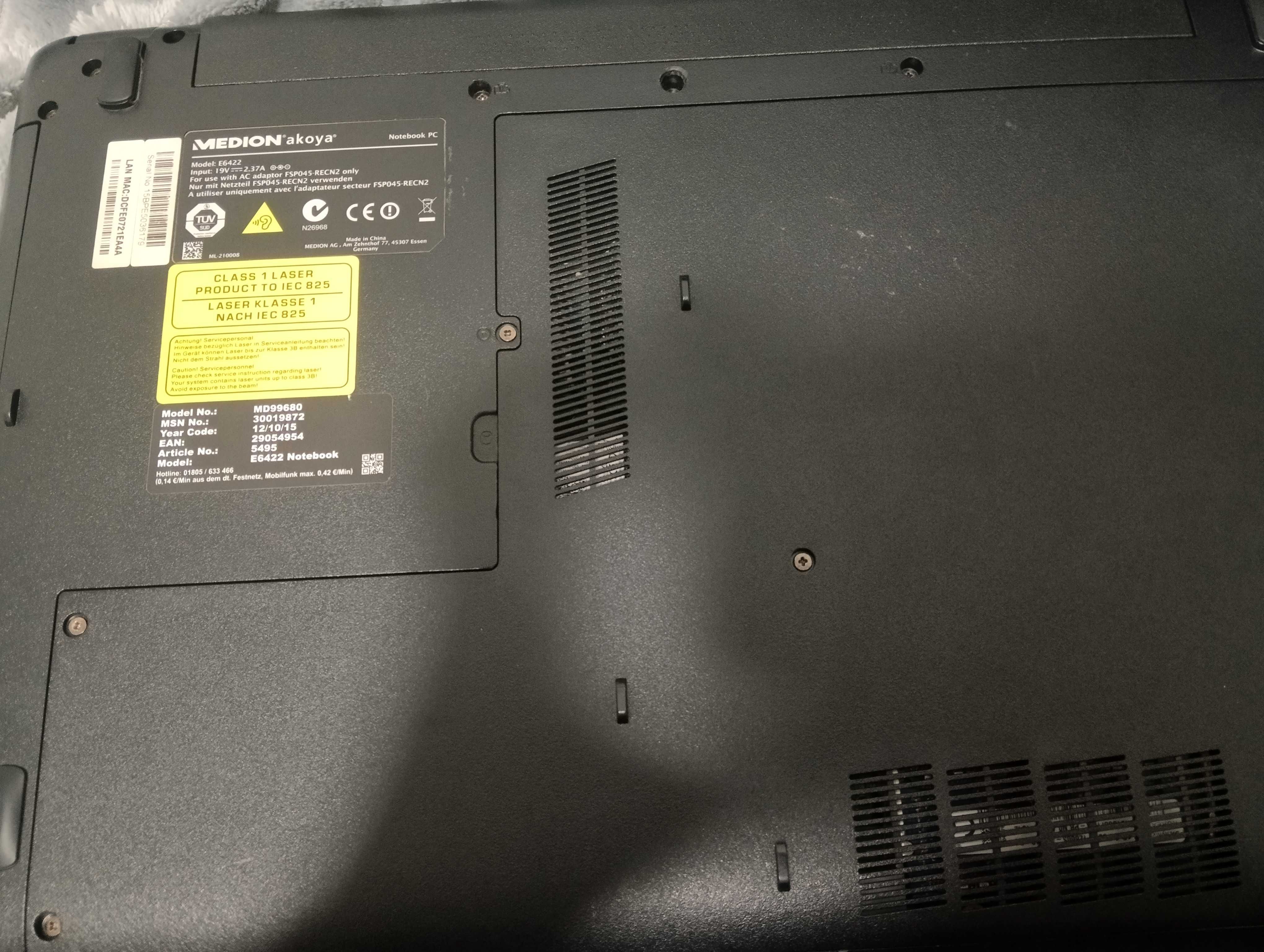 Ноутбук medion e6422
