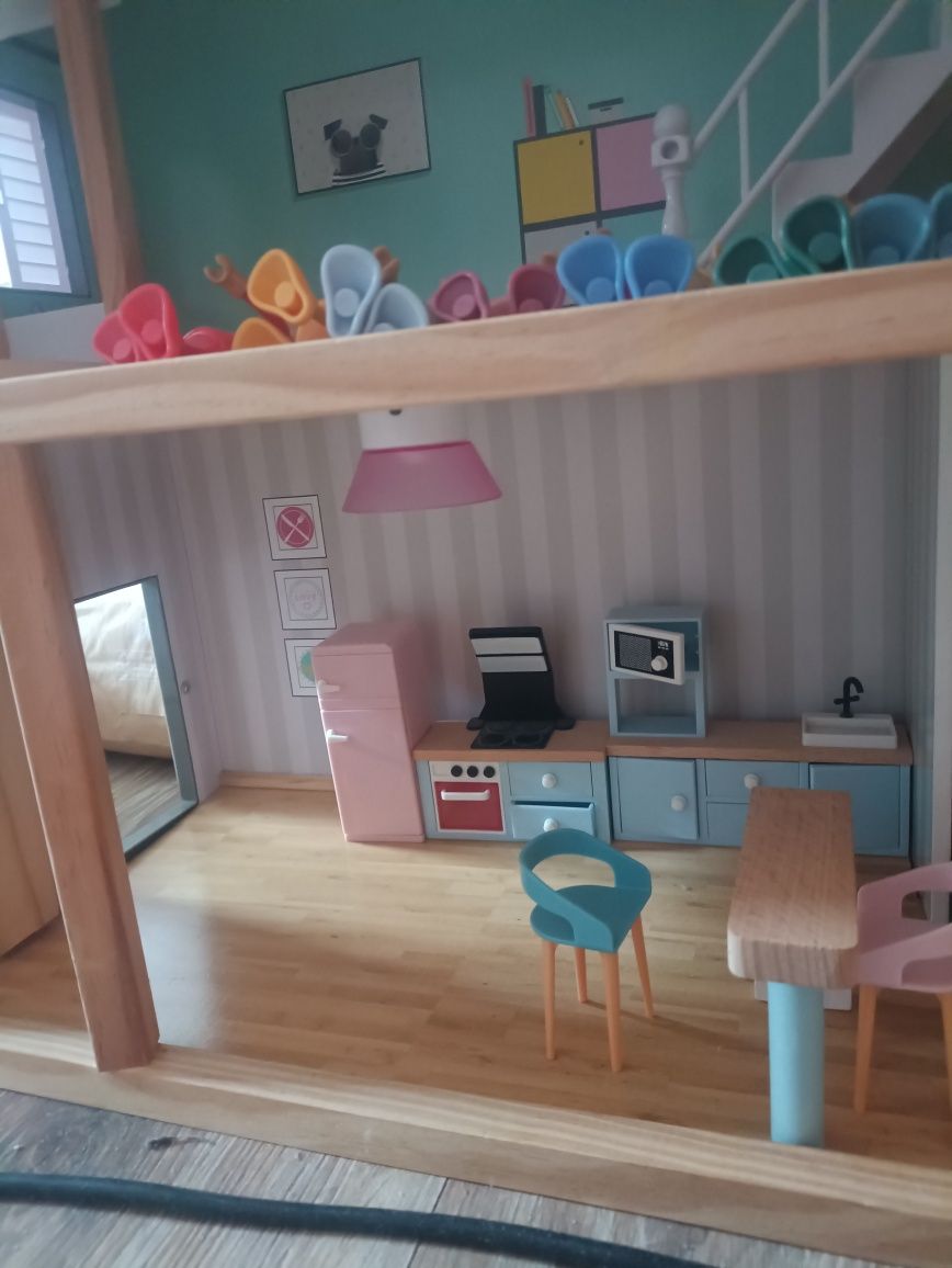 Domek dla lalek lidl
