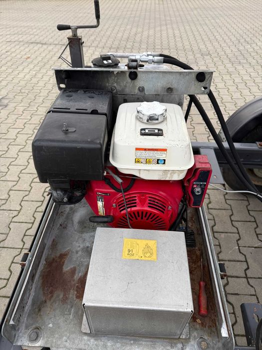 Winda drabina dekarska Bocker HD 31 m/1-6 Spalinowa HONDA R.2008