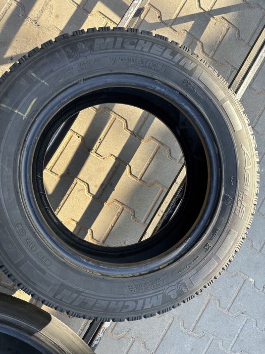 205/65r16c michelin agilis alpin zima para