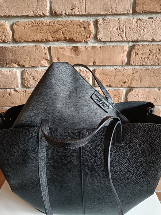 Torebka włoska skóra naturalna na ramię i do ręki czarna