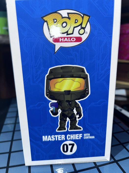 Brinquedo halo pop 07