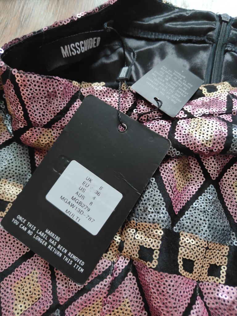 Cekinowa spódniczka missguided krótka urocza spódnica mini błyszcząca