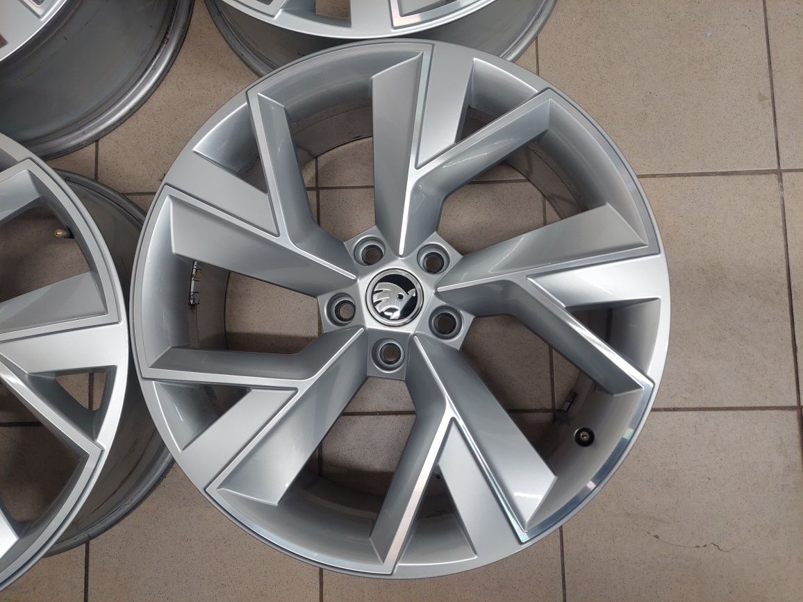Оригінальні легкосплавні диски Skoda Kodiaq Karoq R19 5×112
