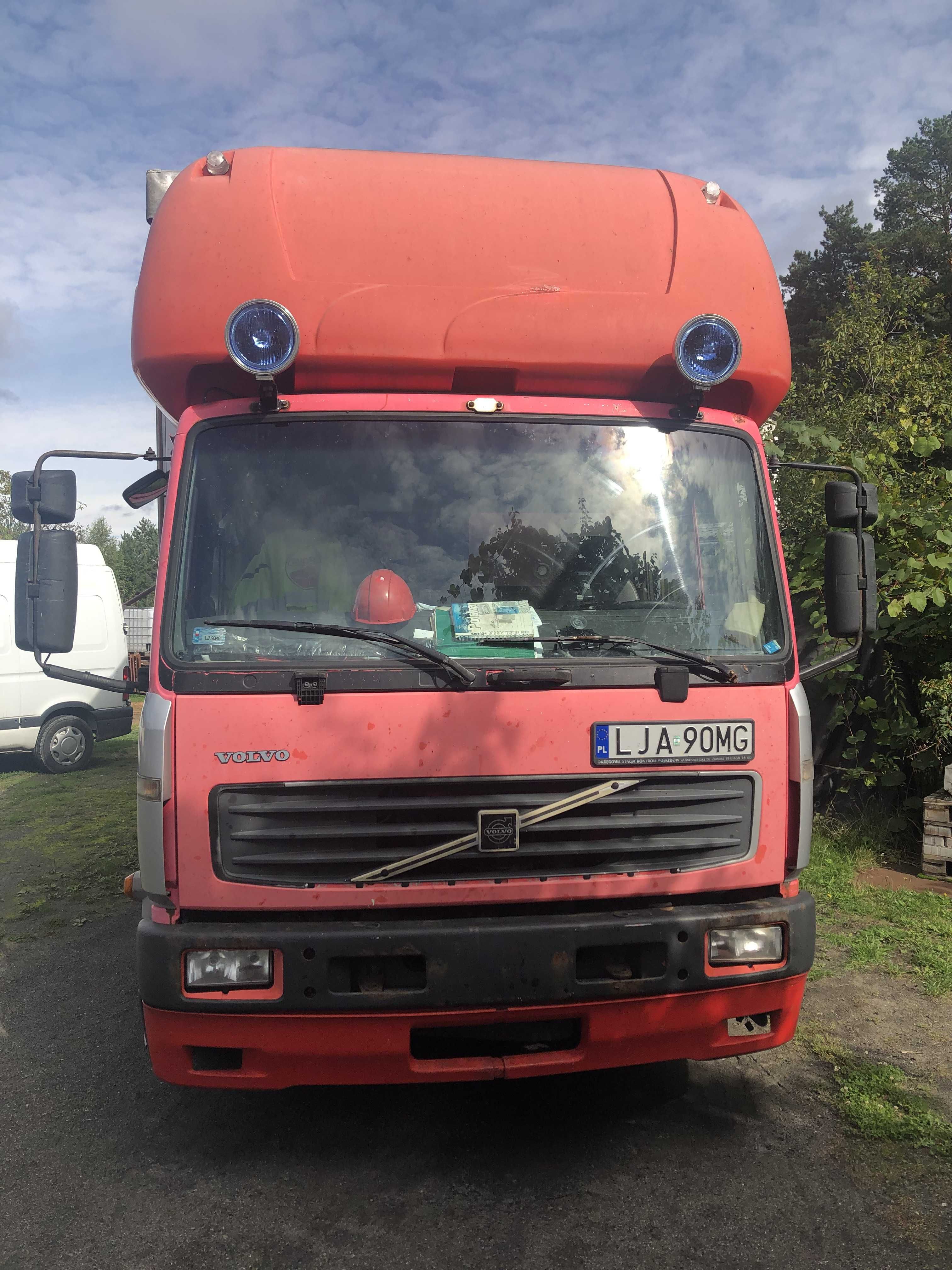 Samochód ciężarowy Volvo FL6 220