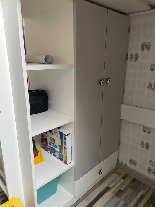 Łóżko piętrowe z biurkiem, Ikea SMÅSTAD, białe/szare