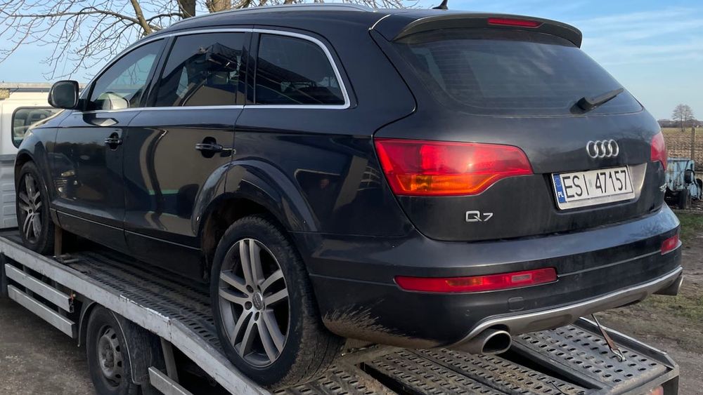 Pas przedni kompletny Audi Q7 4L Chłodnice wiatraki LZ7L Czesci okazja