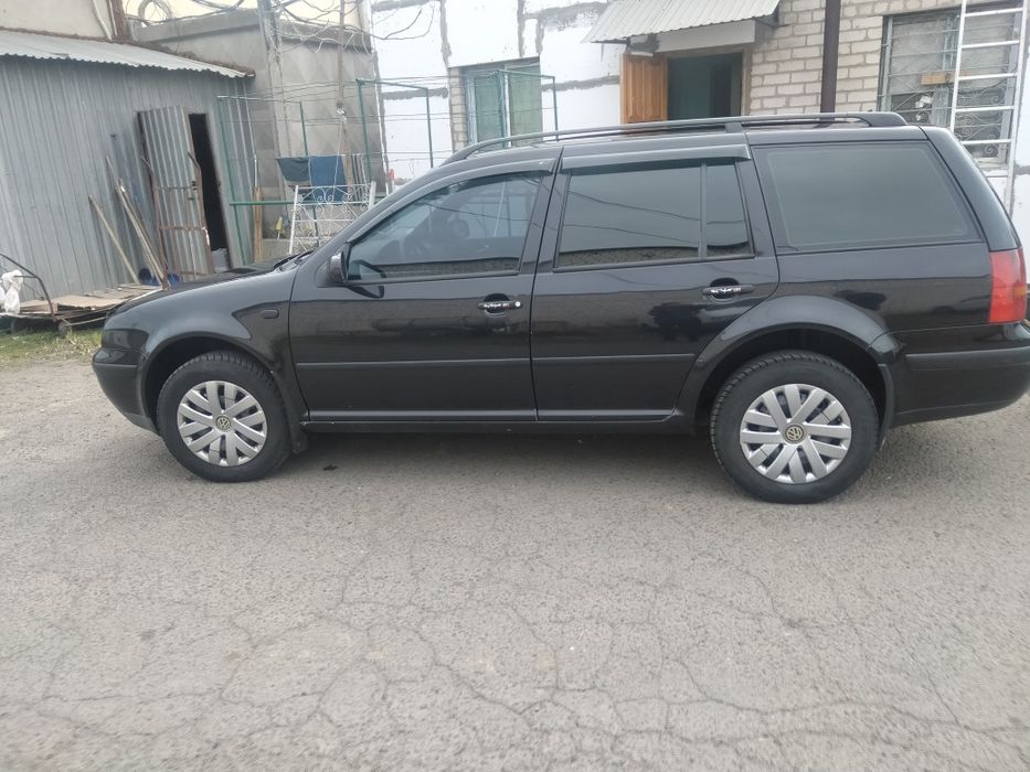 Volkswagen golf 1.6 mpi