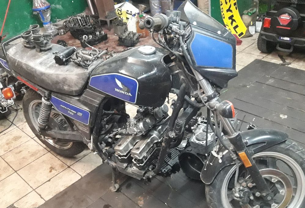 Honda 1985r cb 750sc cb750 nighthawk części