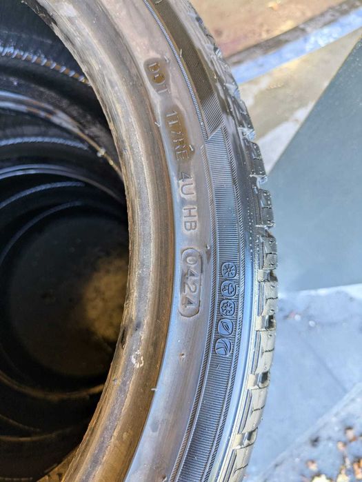235/40 18 Hankook Kinergy 4S